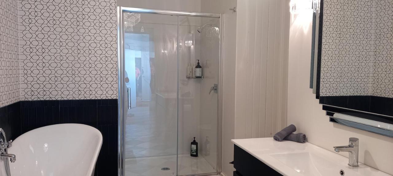 St David'S On James Luxury Apartments Ντούνεντιν Εξωτερικό φωτογραφία